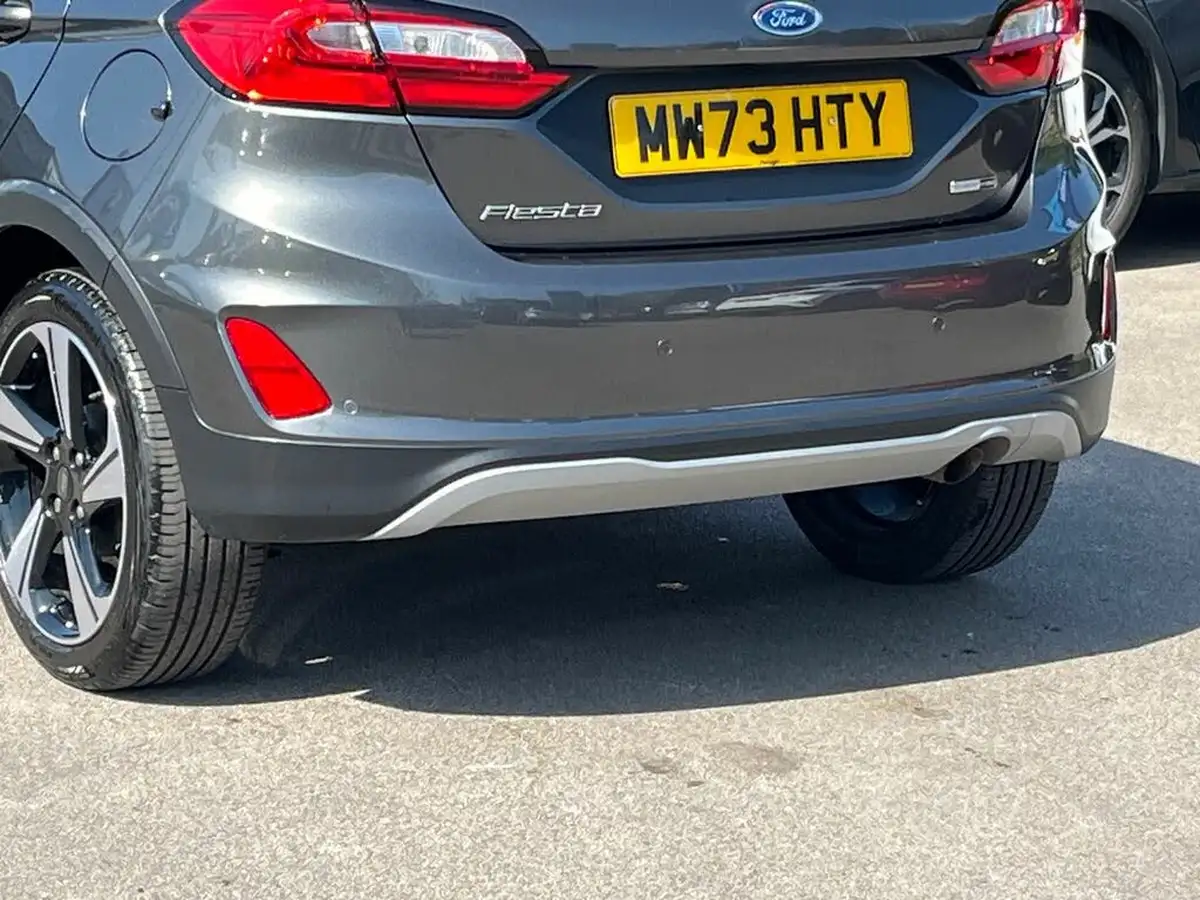 2023-ford-fiesta-10t-active-125ps-hybrid-mhev-big-22