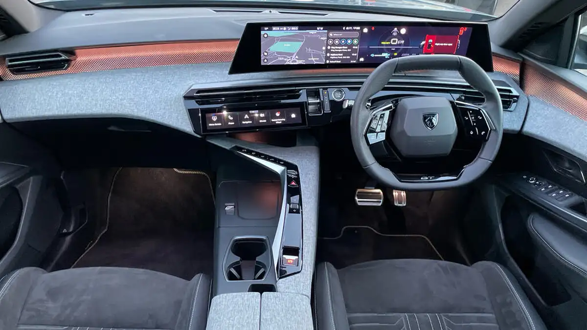 2024-peugeot-5008-suv-e-gt-big-3