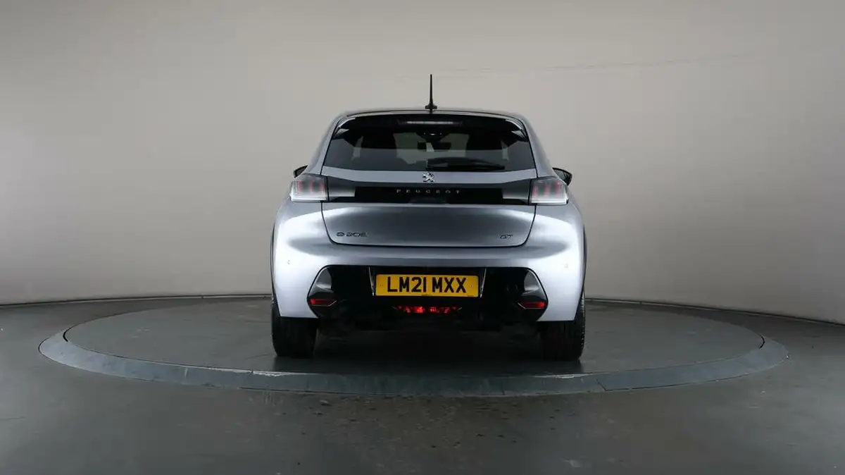 2021-peugeot-208-e-gt-50kwh-big-28