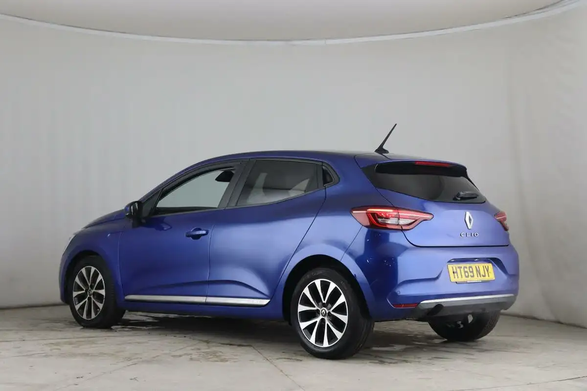 2019-renault-clio-10-sce-iconic-big-3