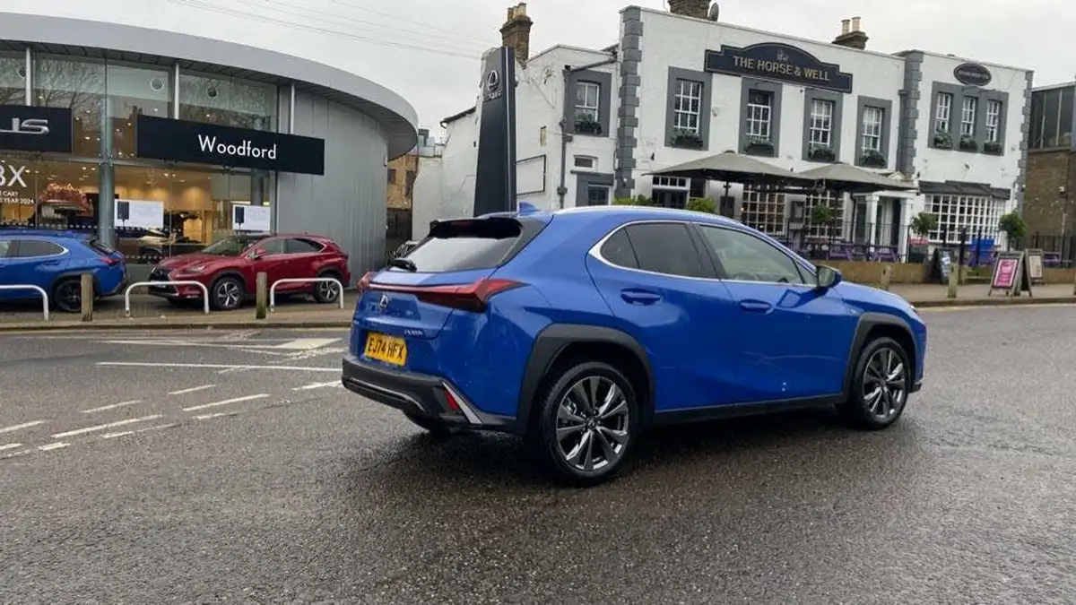 2024-lexus-ux-300h-20-f-sport-design-big-17