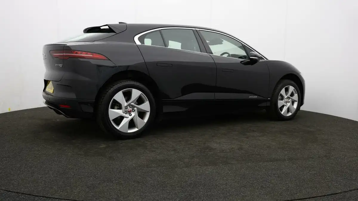 2021-jaguar-i-pace-ev400-se-big-28