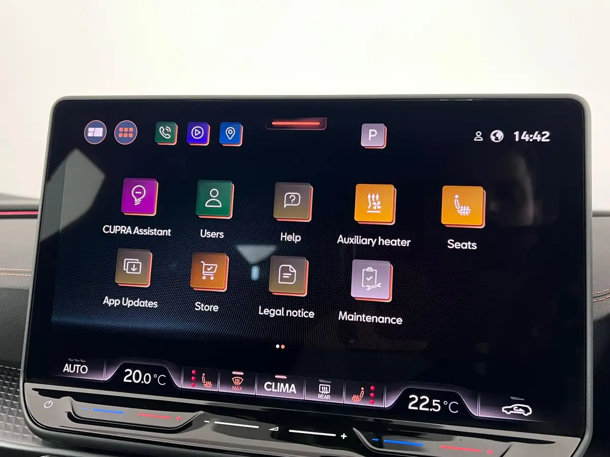 2024-cupra-formentor-15-e-hybrid-vz1-big-31