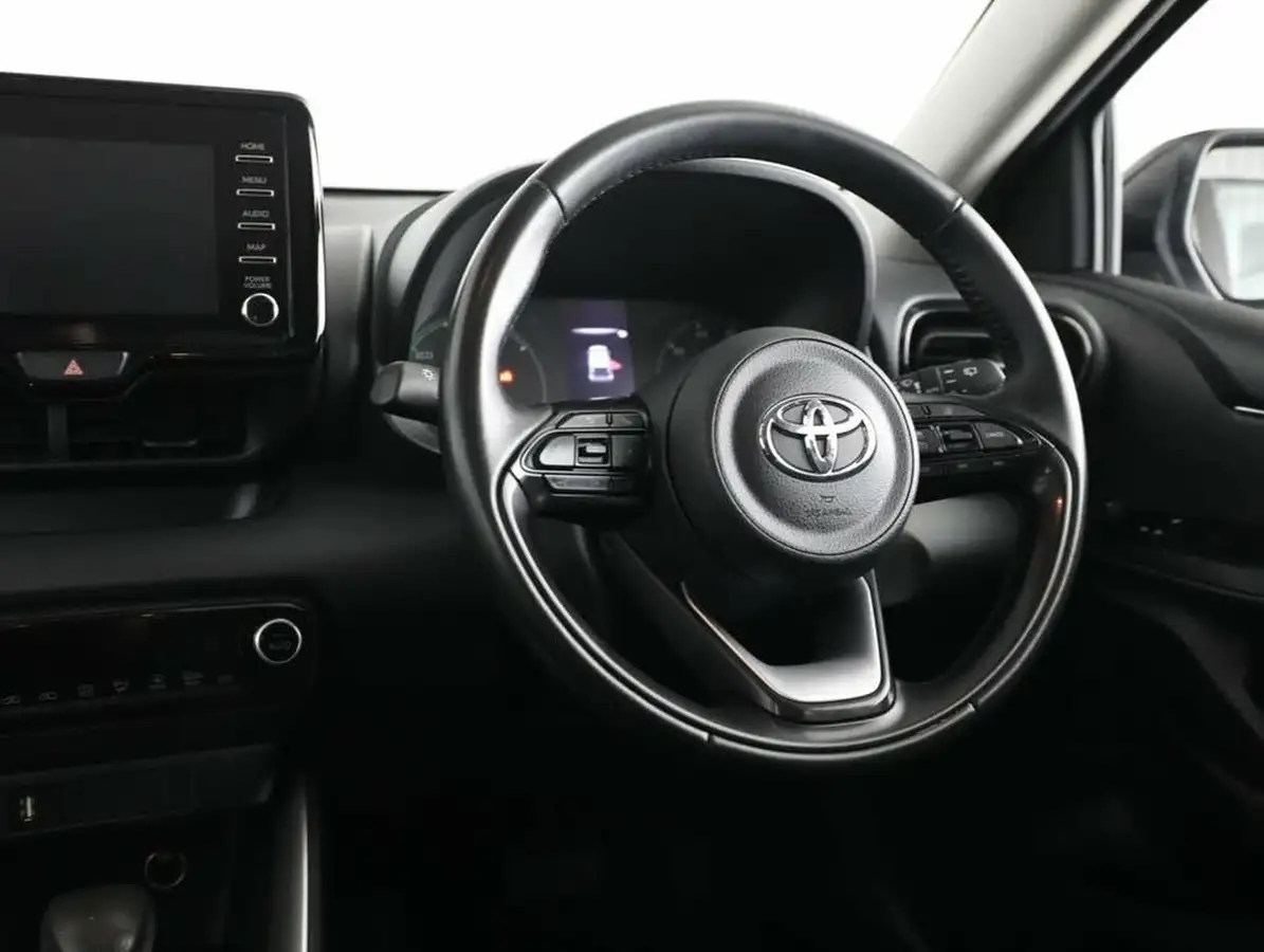 2022-toyota-yaris-15-vvt-i-icon-big-31