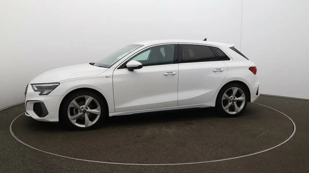 2022-audi-a3-15-35-tfsi-s-line-sportback-5d-big-58