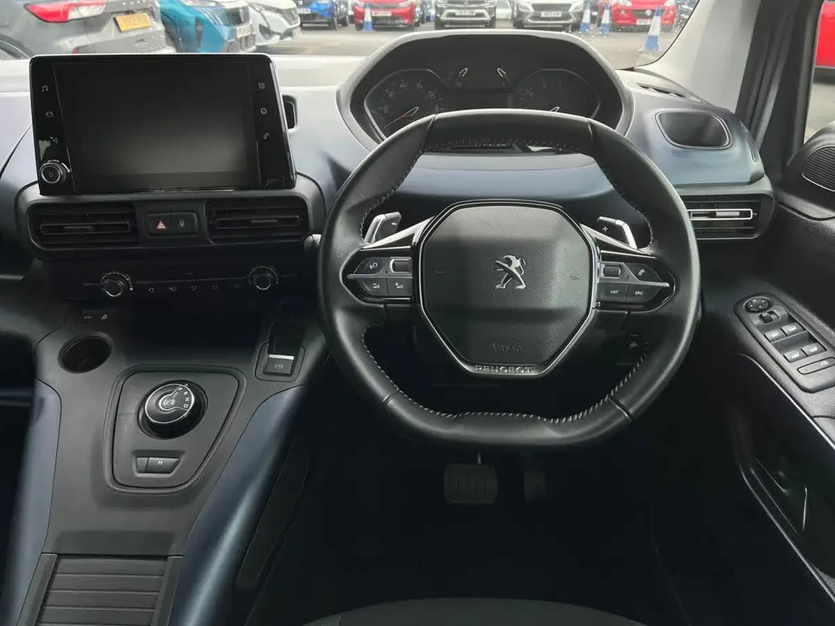 2019-peugeot-rifter-15-bluehdi-allure-130bhp-standardss-eat8-big-14