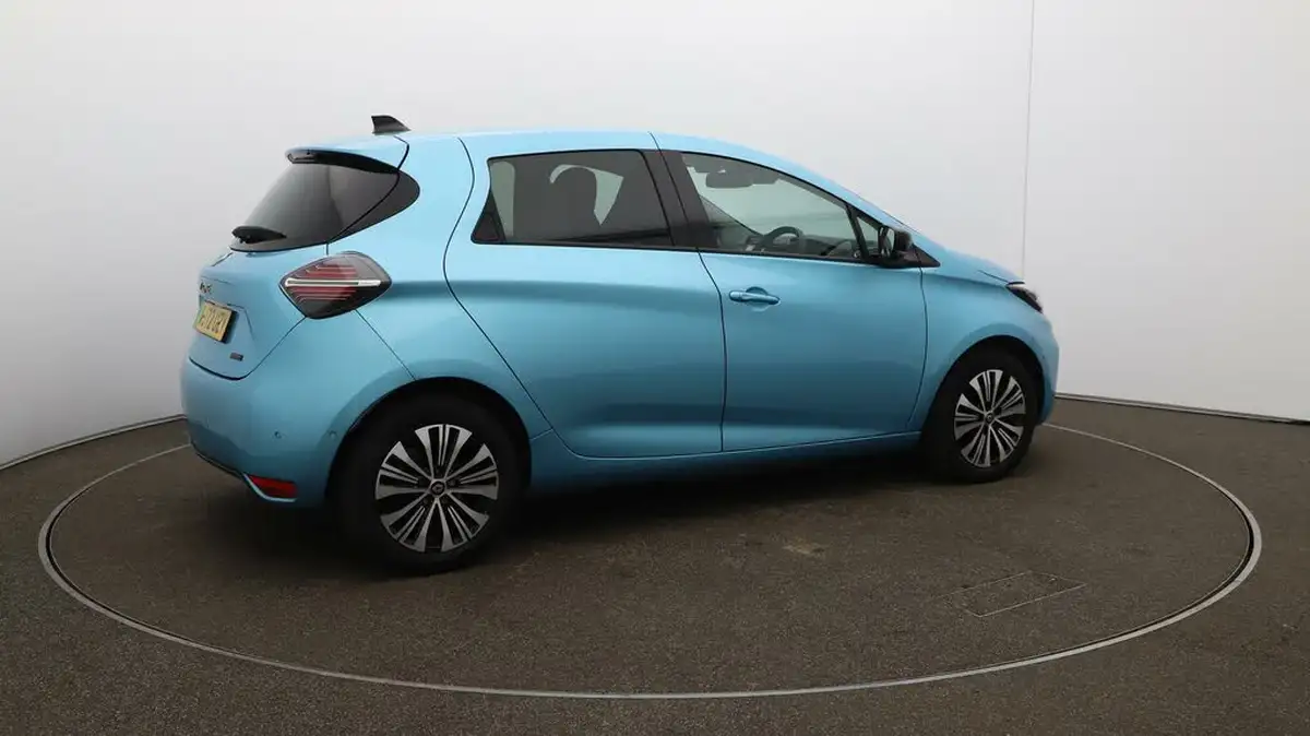 2023-renault-zoe-e-techno-boost-charge-big-42