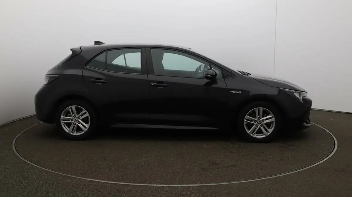 2021-toyota-corolla-18-vvt-i-icon-tech-spare-wheel-hatchback-5d-big-41