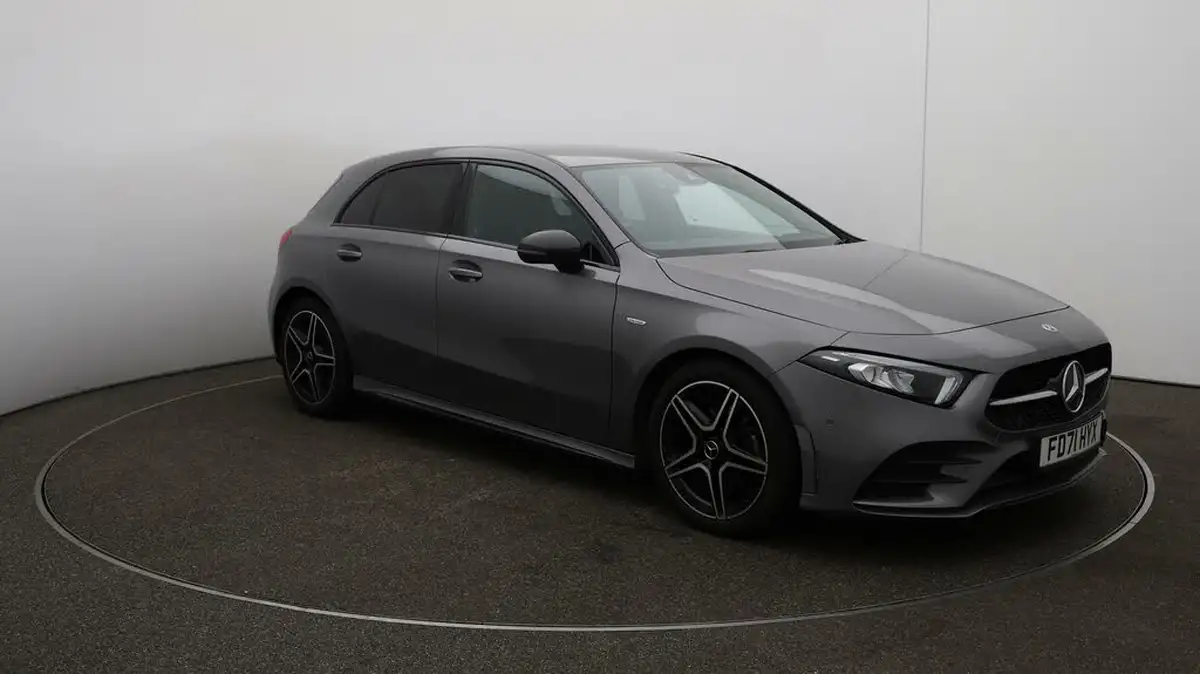 2022-mercedes-benz-a-class-13-a200-amg-line-executive-edition-hatchback-5d-7g-dct-big-1