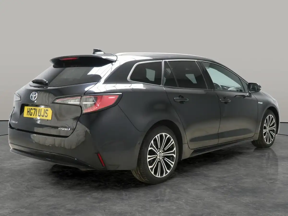 2022-toyota-corolla-18-vvt-i-excel-120bhp-trk-touring-sports-big-8