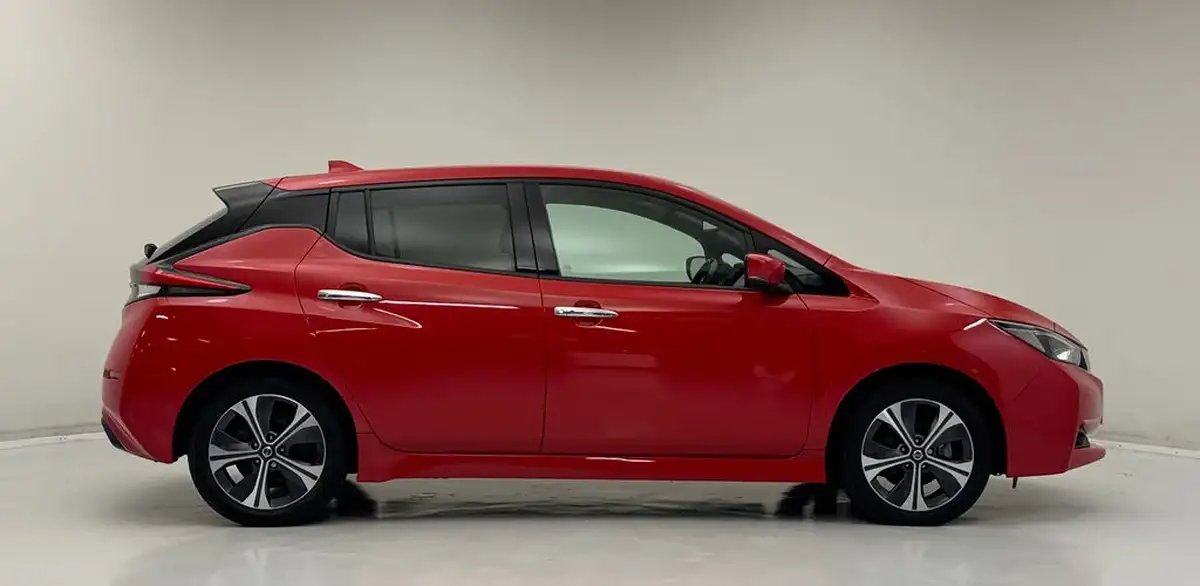2021-nissan-leaf-e-n-connecta-big-9