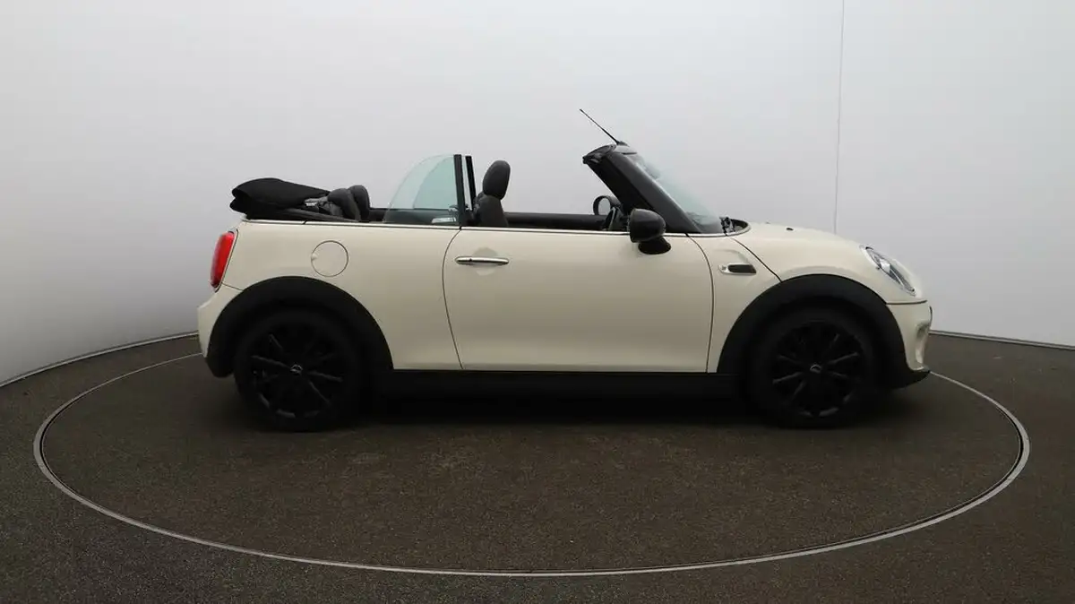 2018-mini-cooper-15-cooper-series-ii-ss-convertible-2d-big-42