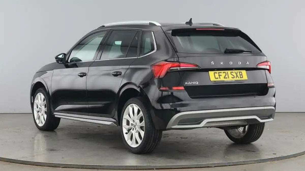 2021-skoda-kamiq-10-tsi-se-l-109ps-big-2