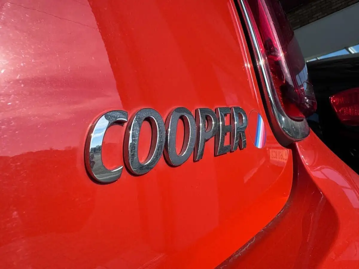 2019-mini-cooper-15-cooper-classic-hatchback-5d-big-59