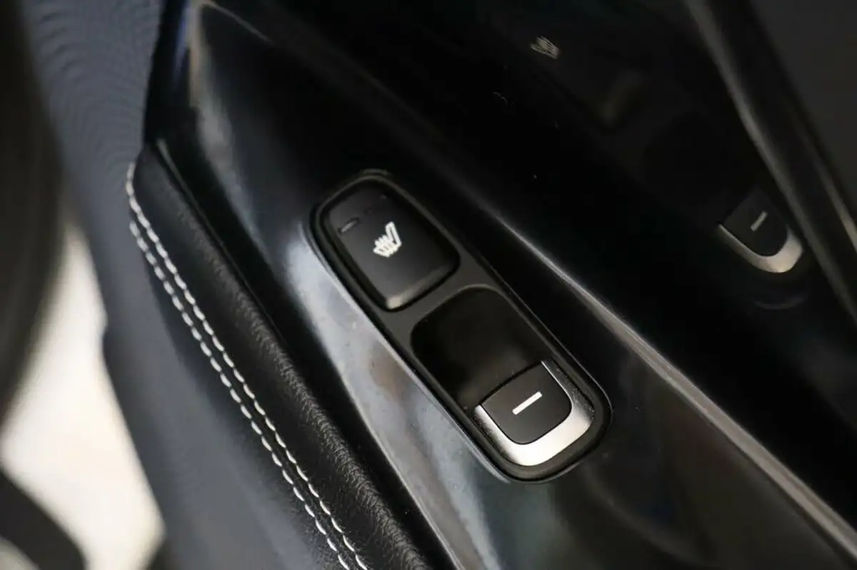 2021-kia-e-niro-ev-4-big-40