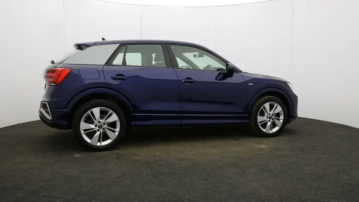 2021-audi-q2-15-35-tfsi-s-line-big-48