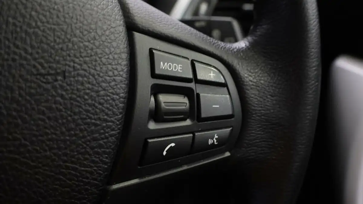 2018-bmw-1-series-15td-116d-se-business-5d-auto-big-22