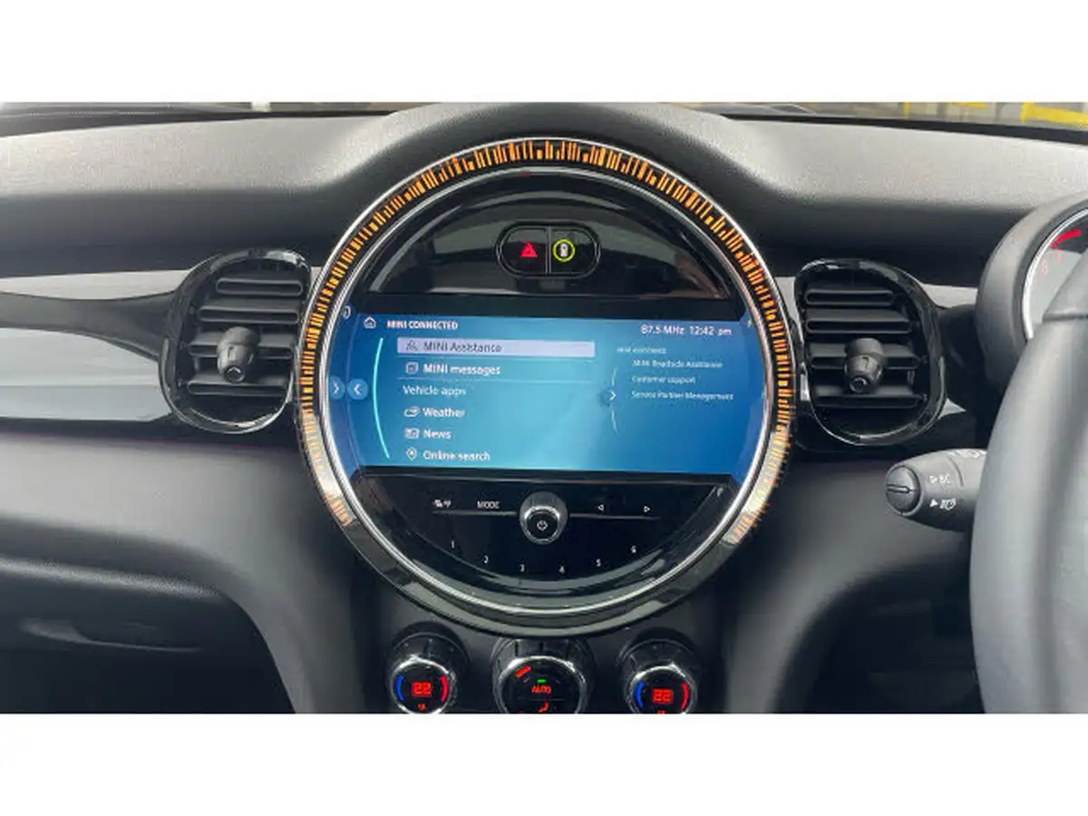 2022-mini-cooper-15-cooper-classic-premium-plus-hatchback-3d-auto-big-62