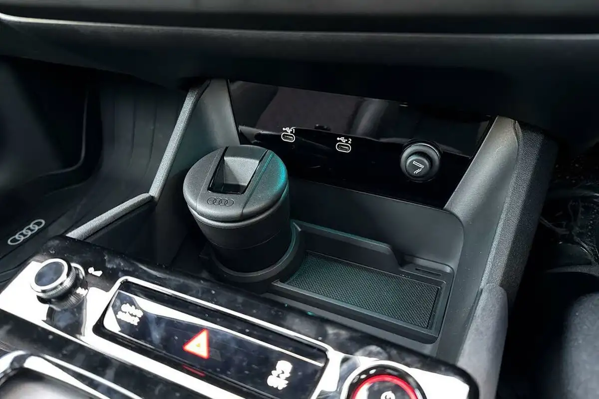 2024-audi-sq6-e-tron-e-launch-edition-big-43