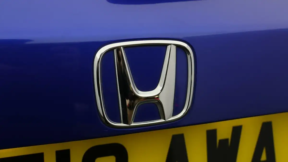 2018-honda-hr-v-15-i-vtec-se-big-20