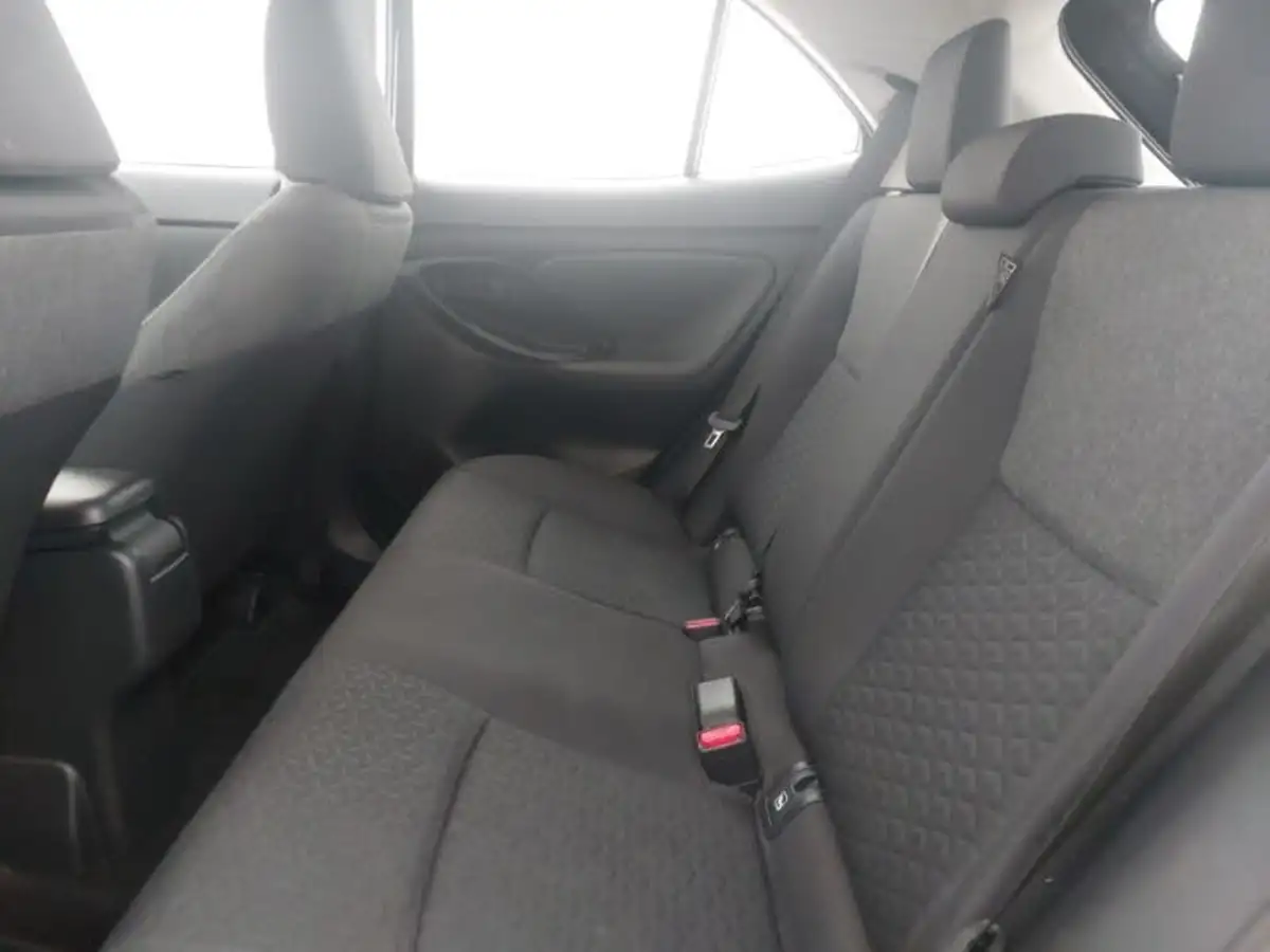 2022-toyota-yaris-cross-15-vvt-i-icon-big-5