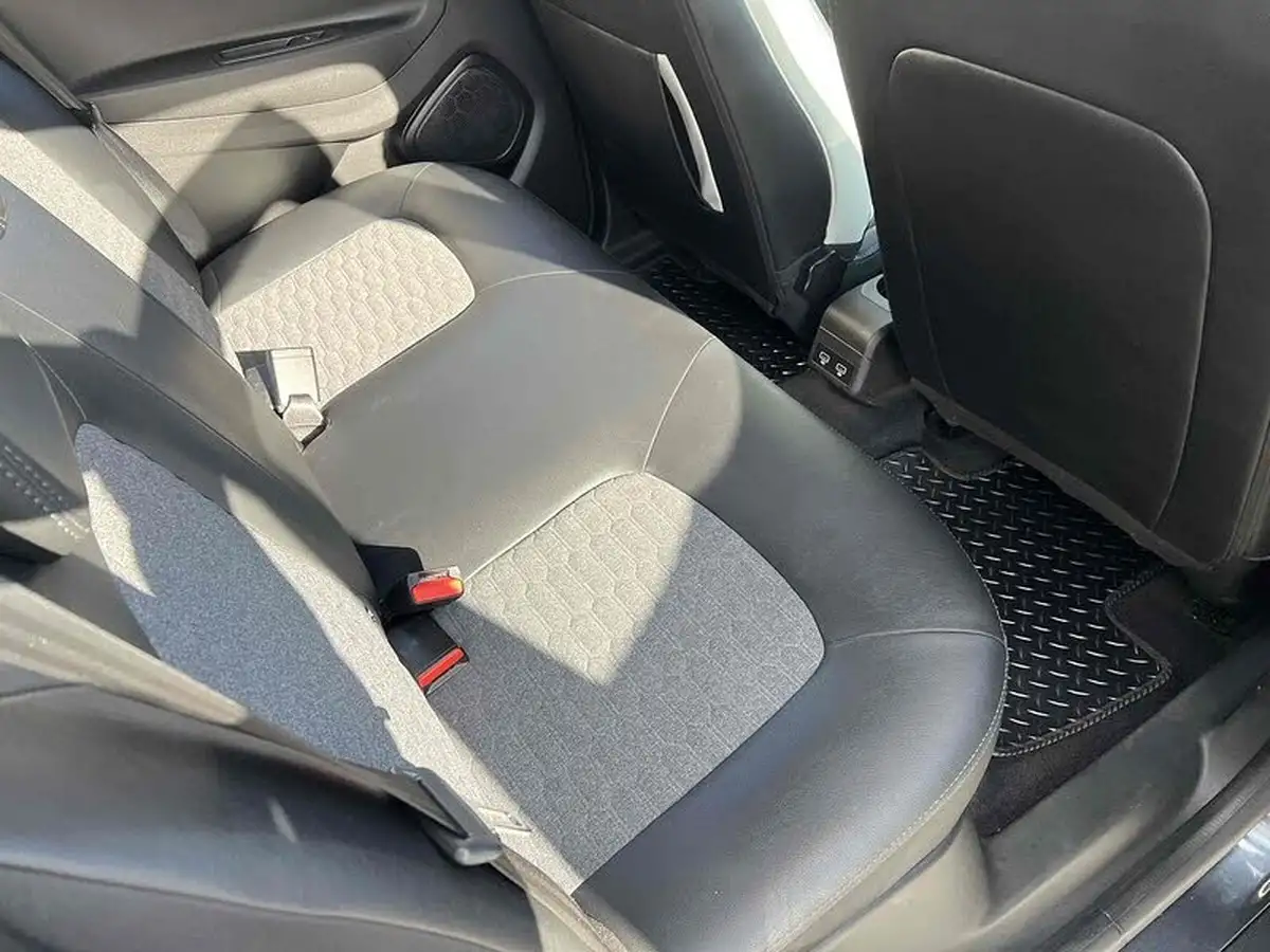 2022-renault-zoe-e-gt-line-big-26