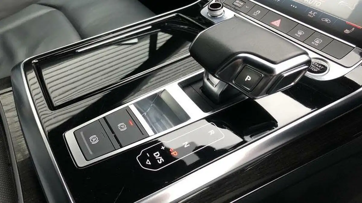 2022-audi-q7-30-55-tfsi-black-edition-big-10