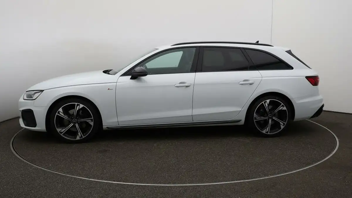 2022-audi-a4-avant-20-35-tfsi-black-edition-s-tronic-big-58