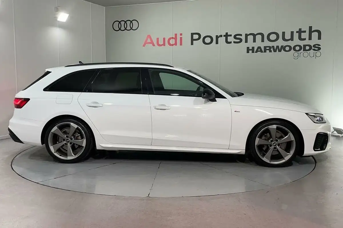 2021-audi-a4-avant-20-35-tfsi-black-edition-s-tronic-big-1