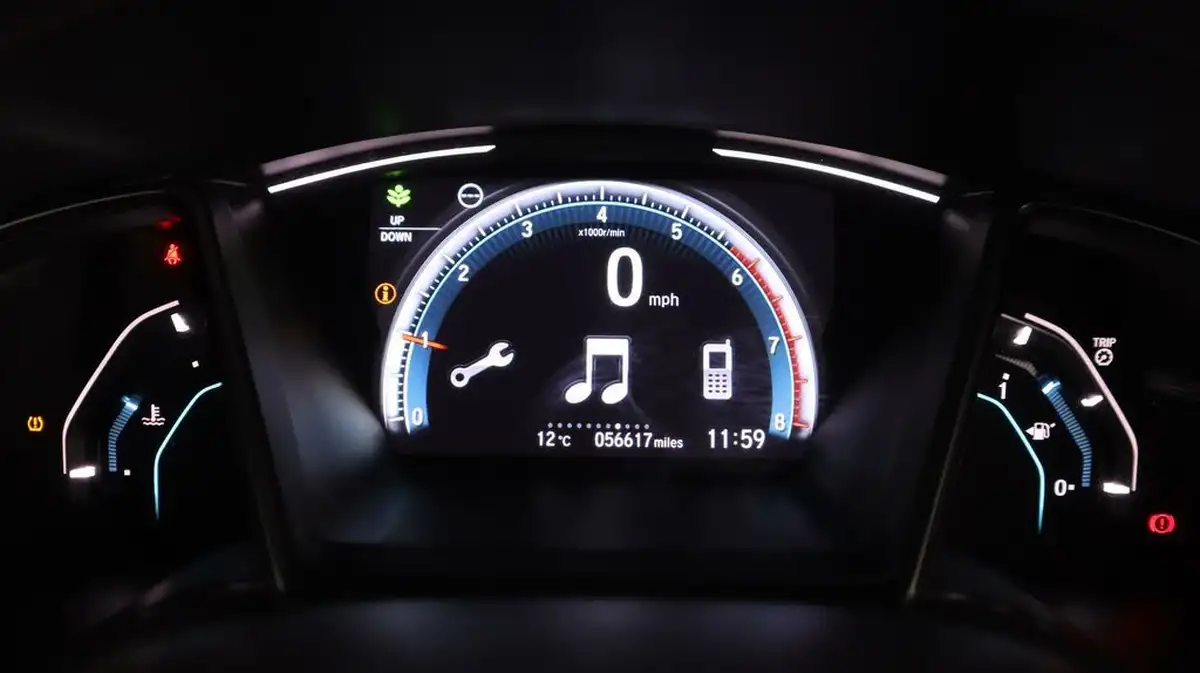 2019-honda-civic-10-vtec-turbo-sr-hatchback-5d-big-10