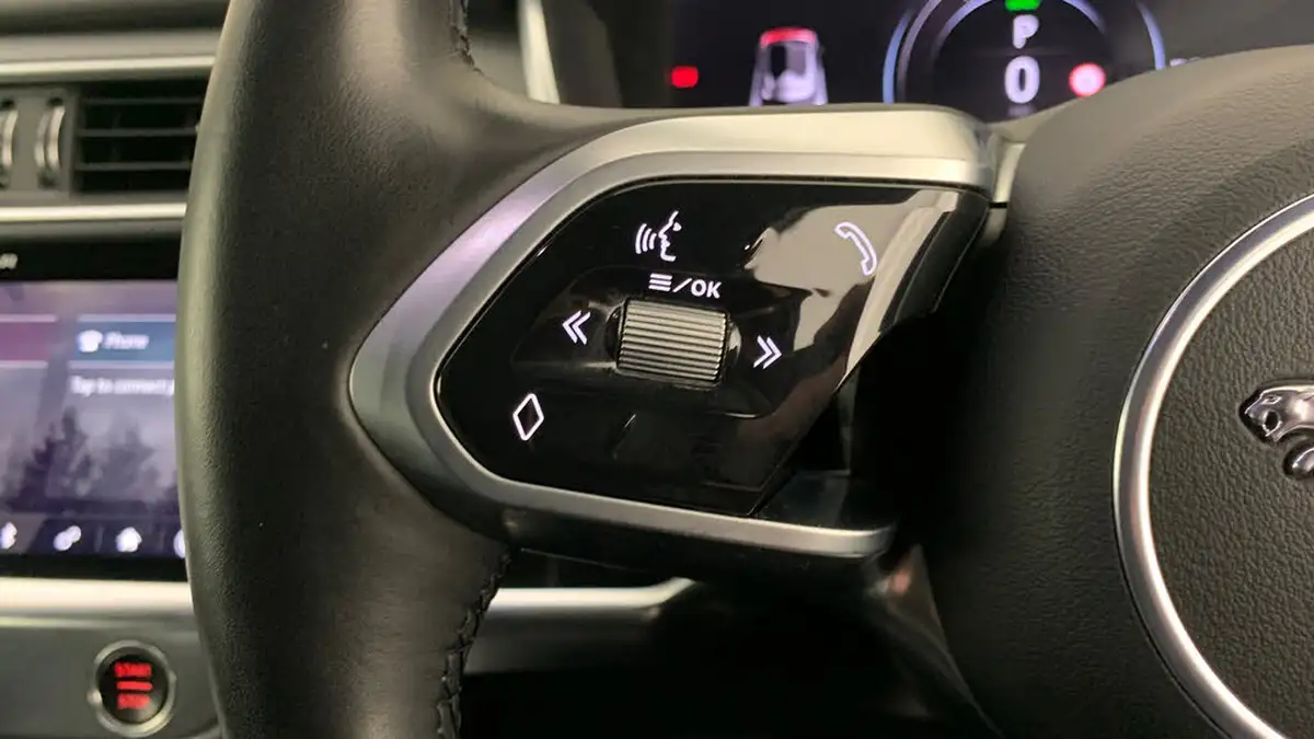 2019-jaguar-i-pace-ev400-hse-big-18