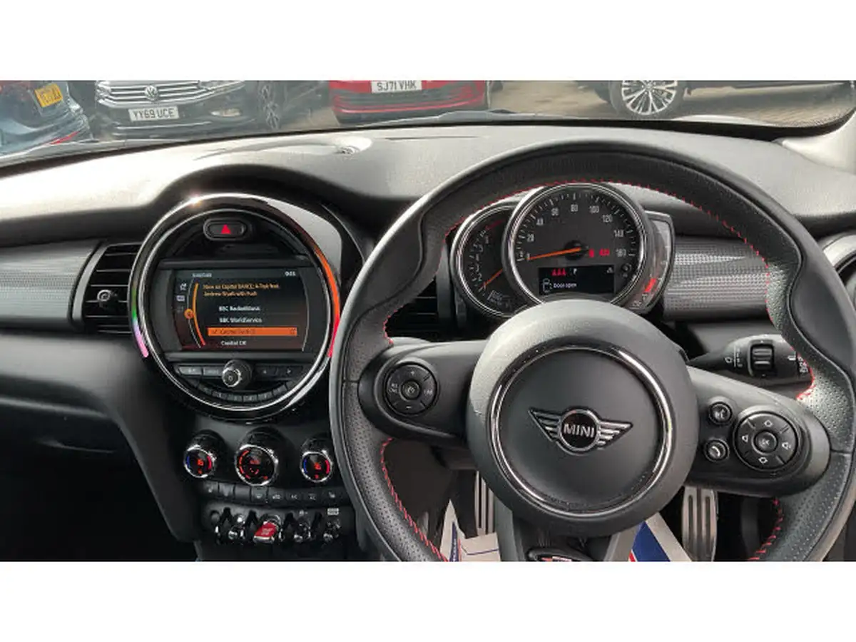 2020-mini-cooper-15-cooper-sport-hatchback-5d-auto-big-13