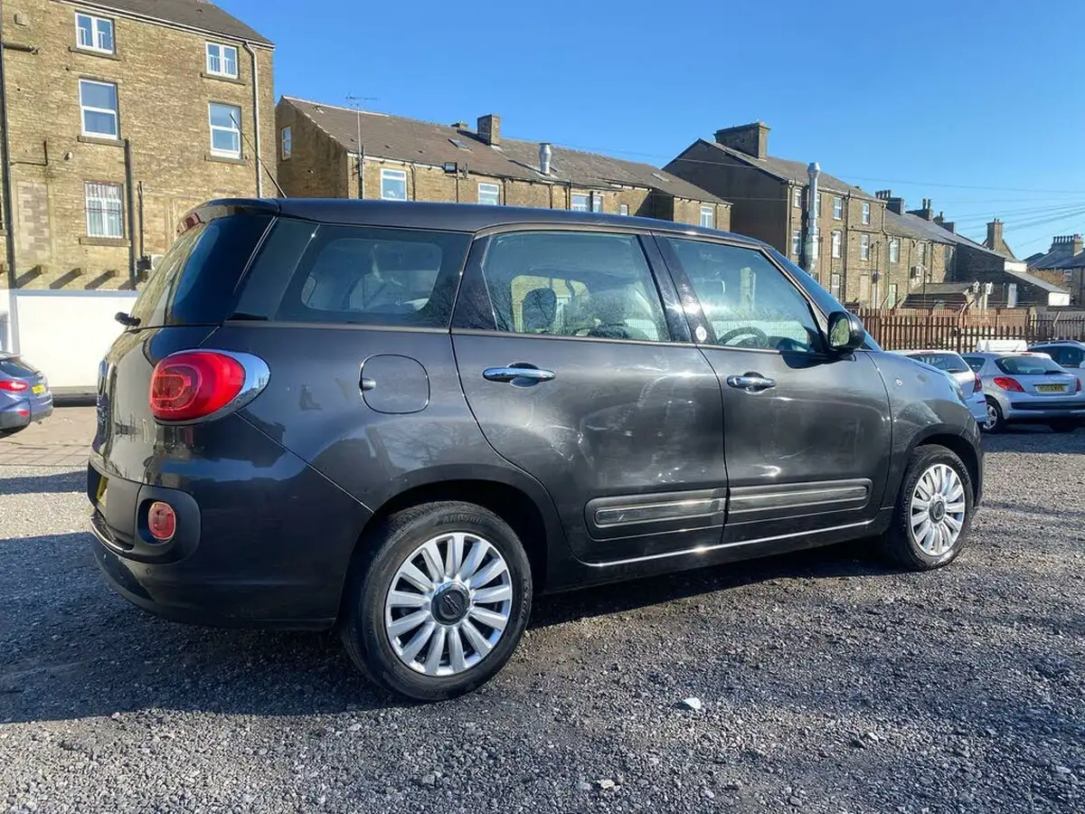 2015-fiat-500l-13-multijet-pop-star-mpw-85bhp-mpv-big-6