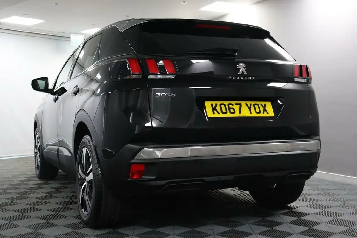 2018-peugeot-3008-suv-12-puretech-active-big-12