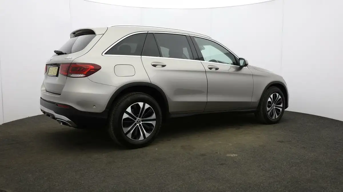 2019-mercedes-benz-glc-class-20d-glc220d-sport-big-48