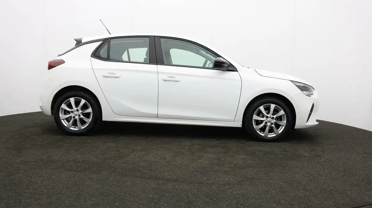 2023-vauxhall-corsa-12i-design-big-7