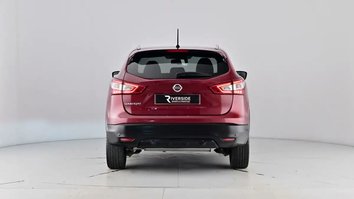 2017-nissan-qashqai-15dci-tekna-big-68