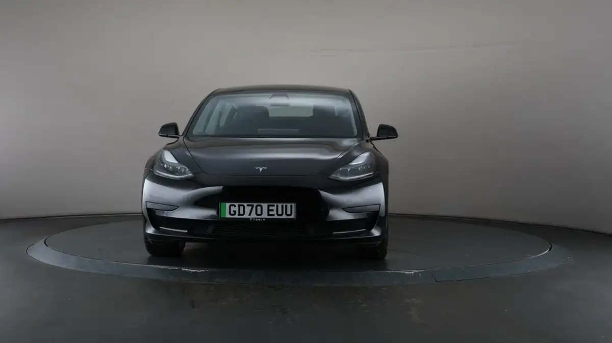 2020-tesla-model-3-e-standard-plus-big-2