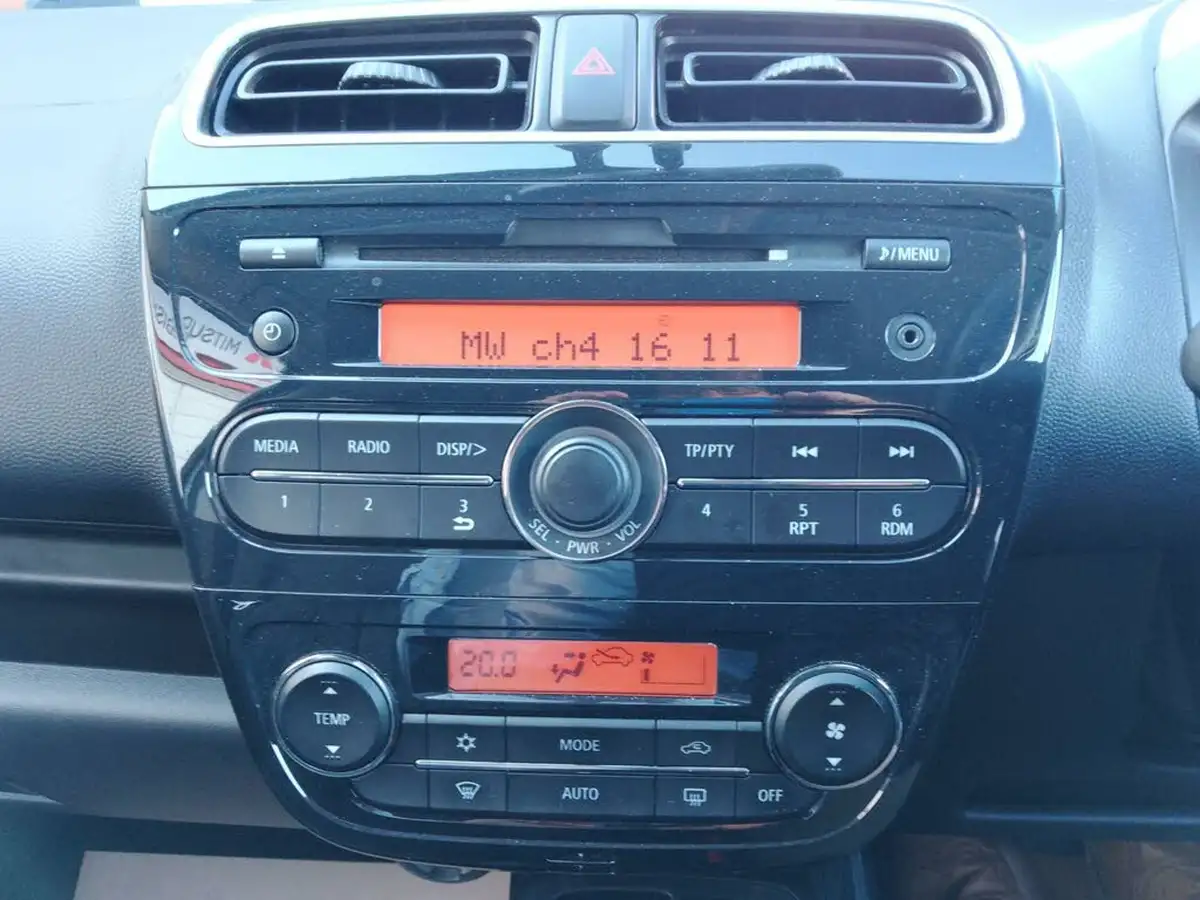 2017-mitsubishi-mirage-12-juro-cvt-big-21