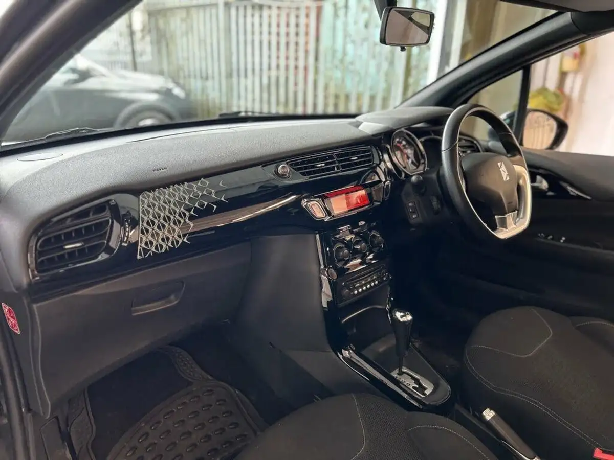2015-citroen-ds3-cabrio-16-dstyle-vti-auto-big-14