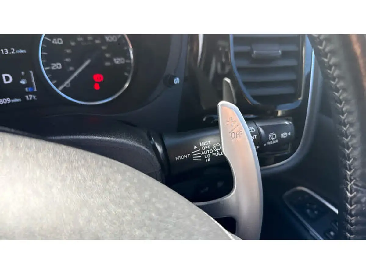 2018-mitsubishi-outlander-20-4h-phev-big-31