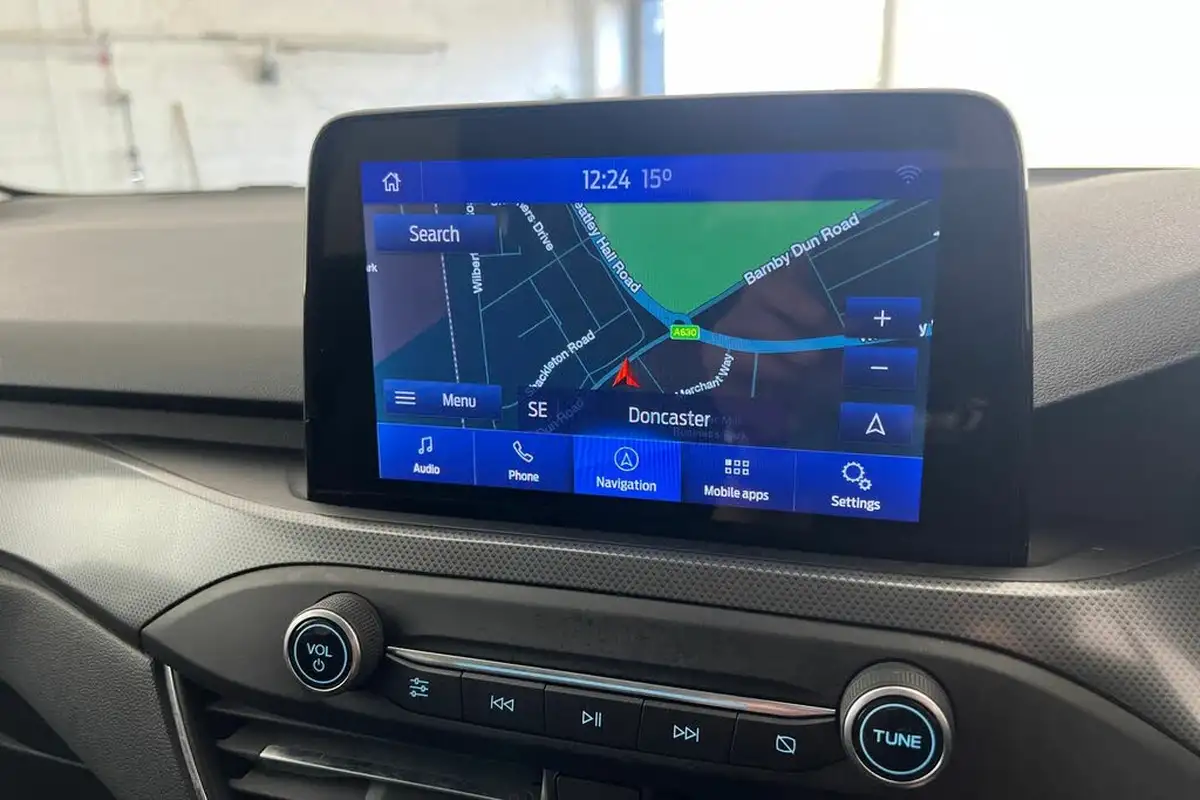 2019-ford-focus-10t-titanium-x-hatchback-big-14