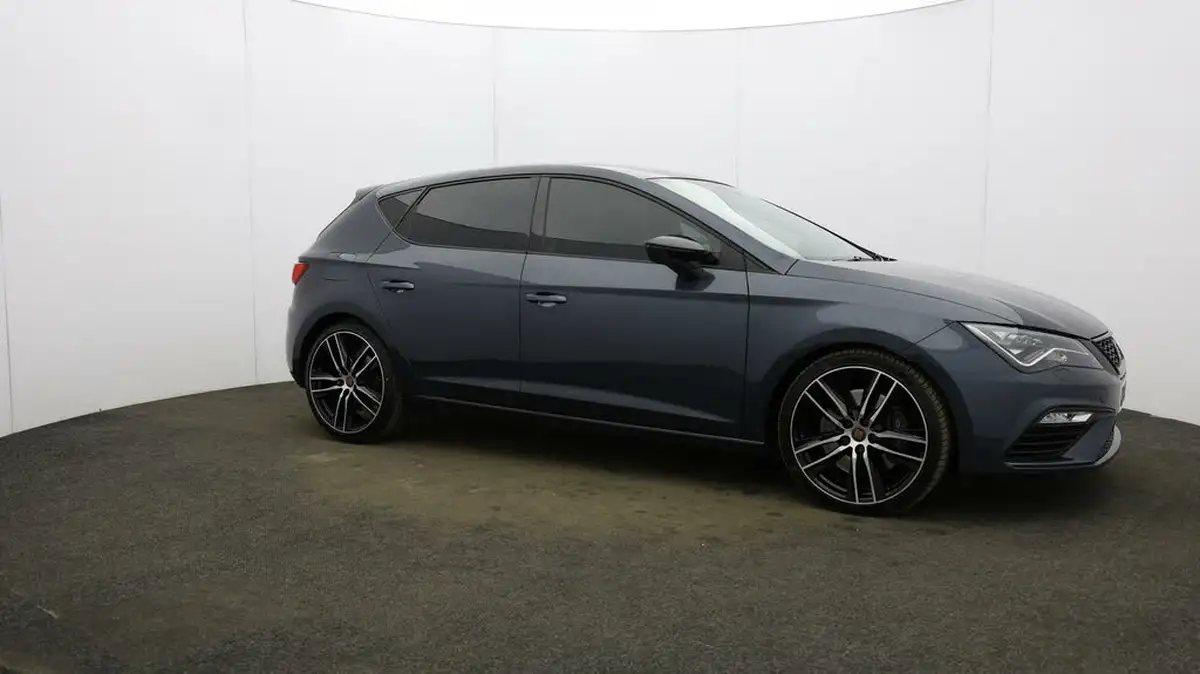 2019-seat-leon-20-tsi-cupra-lux-big-40
