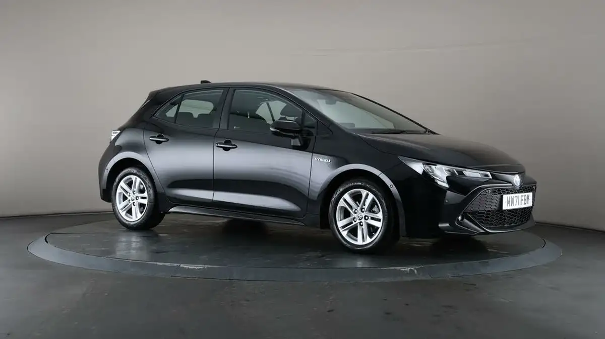 2022-toyota-corolla-18-vvt-i-icon-tech-trk-hatchback-5d-big-47