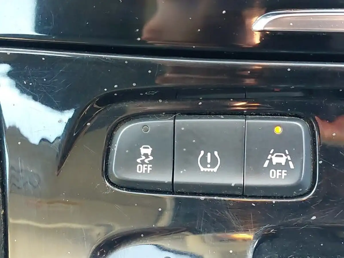 2019-vauxhall-grandland-x-12-sport-nav-auto-big-15