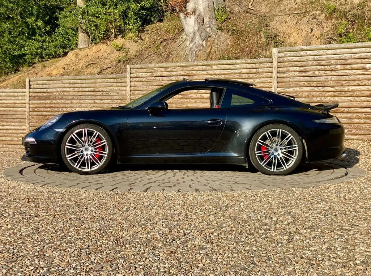 2015-porsche-911-38-carrera-s-coupe-pdk-big-10