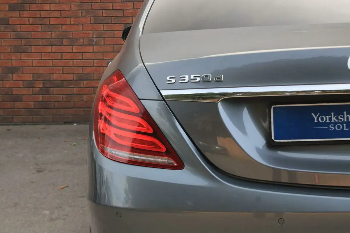 2017-mercedes-benz-s-class-30-d-s350d-l-amg-line-262ps-ss-2987cc-plus-big-38