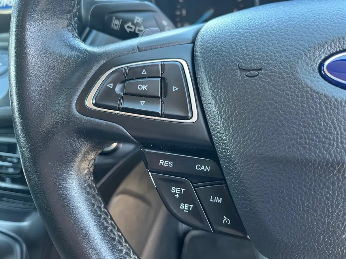 2017-ford-kuga-20tdci-titanium-180ps-awd-x-pack-powershift-big-20