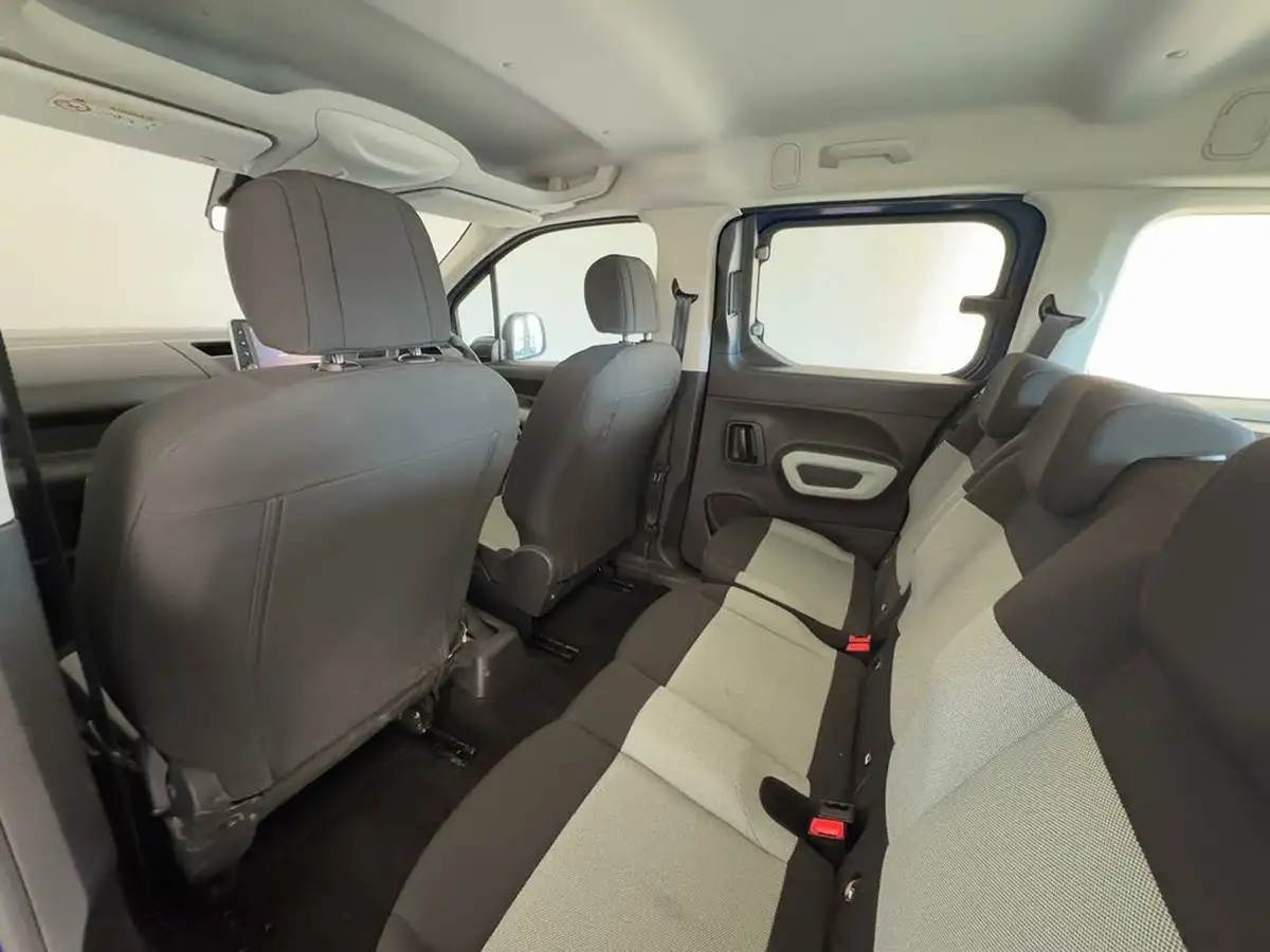 2019-citroen-berlingo-15bluehdi-feel-xl-size-130ps-eat8-big-14