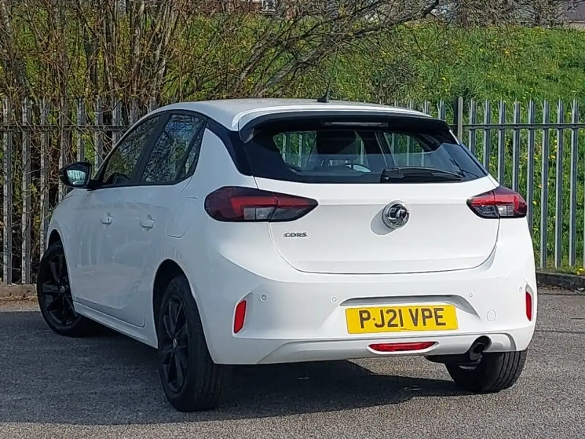 2020-vauxhall-corsa-12i-se-premium-big-1